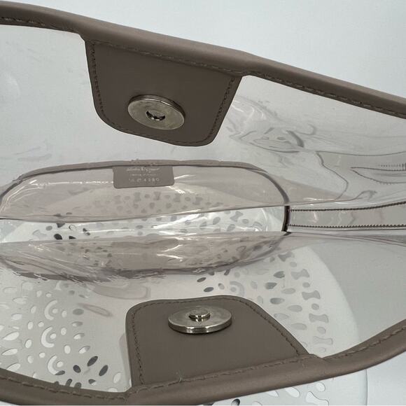 Salvatore Ferragamo woven plaid fabric leather grosgrain ribbon tote handbag - Picture 15 of 16